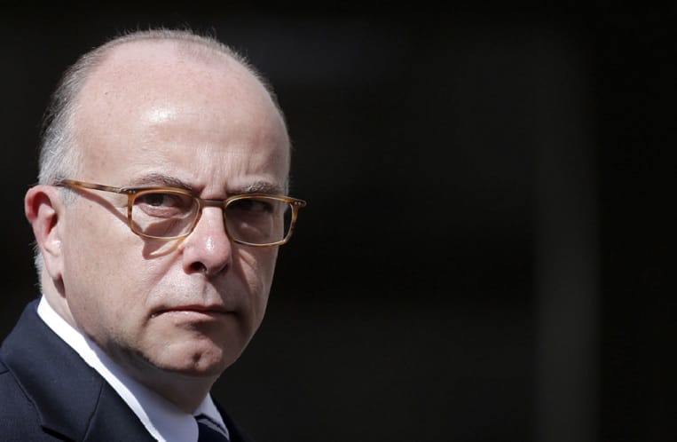 Cazeneuve – Bouteflika : Matignon a réécrit son communiqué de presse