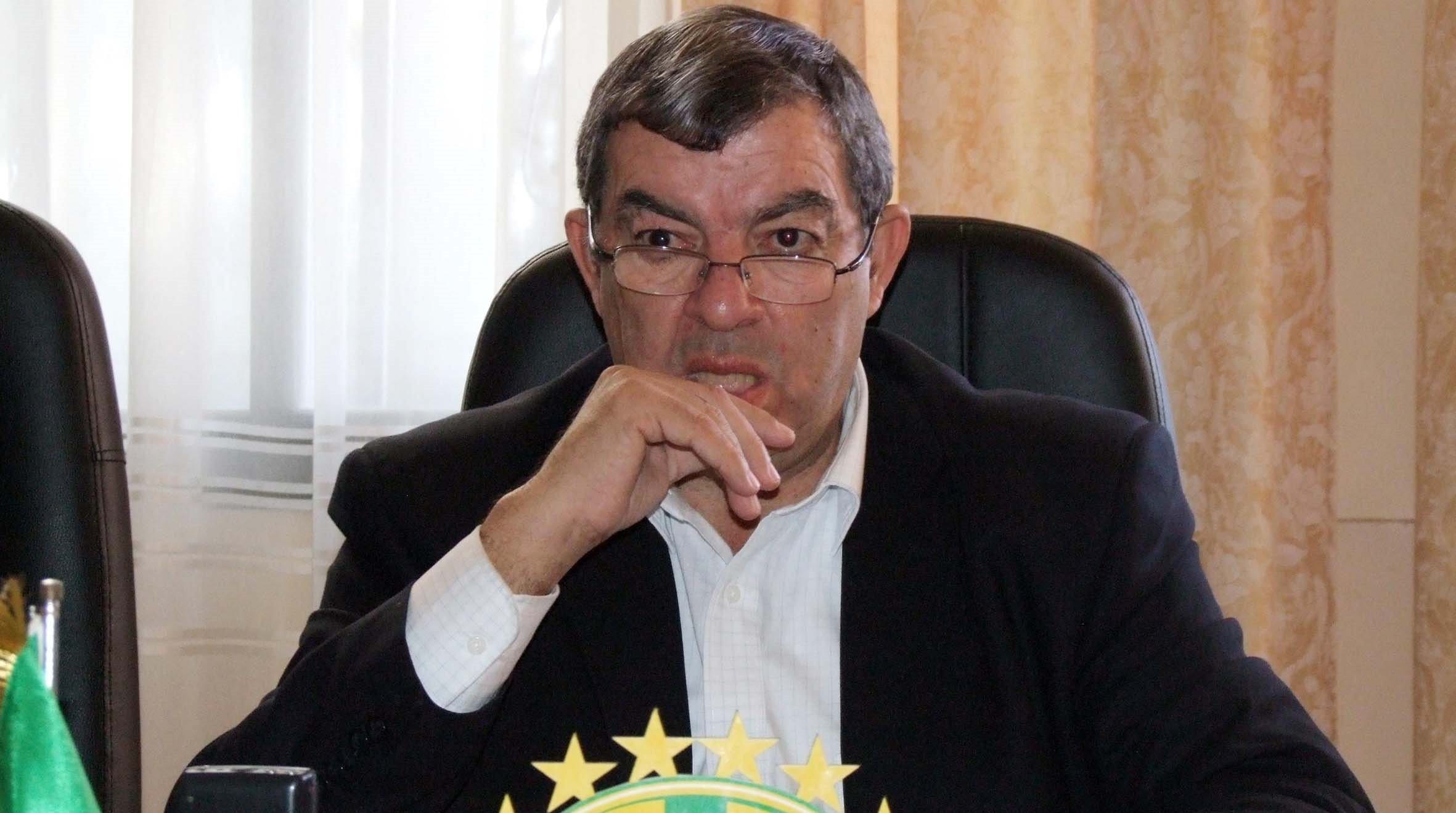 Rebrab veut-il un changement à la tête de la JSK ?