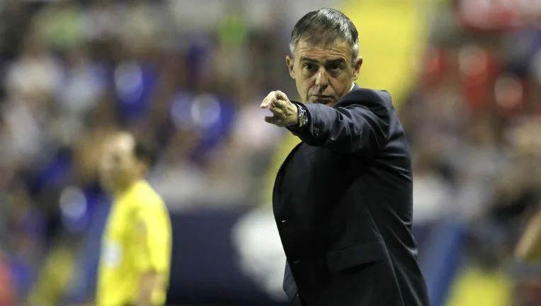 Walid Regragui : « Alcaraz, un bon coup pour l&rsquo;Algérie ! »