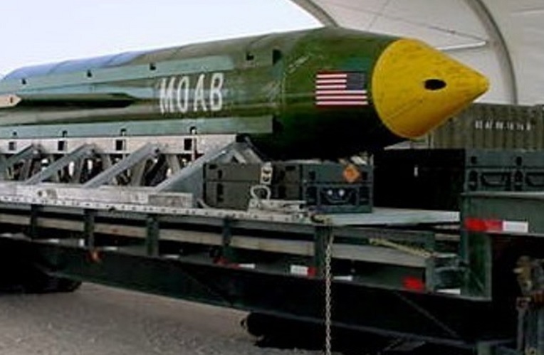 L’armée américaine attaque Daech avec la bombe la plus puissante de son ...