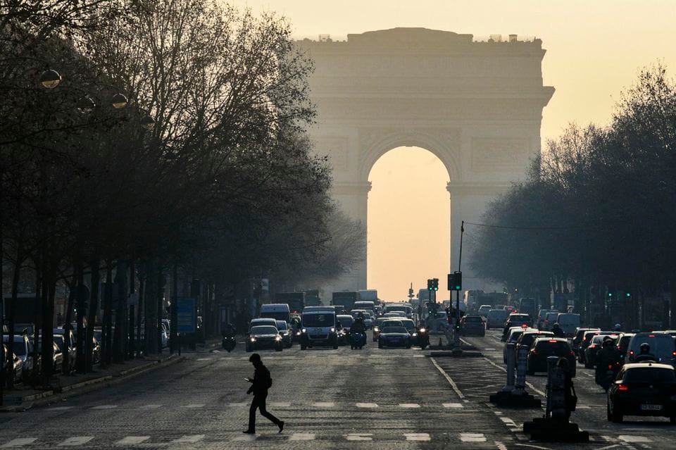 Attentat sur les Champs-Élysées : quel impact sur l’élection présidentielle française ?