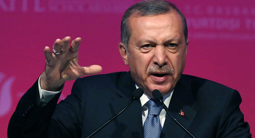 VIDÉO. Erdogan a assisté à la bagarre entre ses gardes du corps et des manifestants