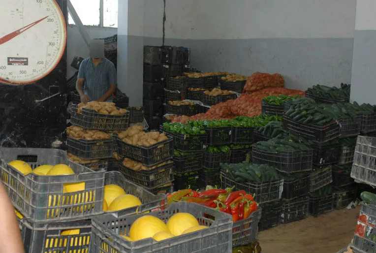 Livraison prochaine de deux marchés de gros de fruits et légumes