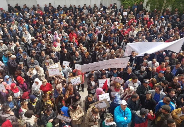 Tunisie : grogne sociale, le dinar en forte baisse