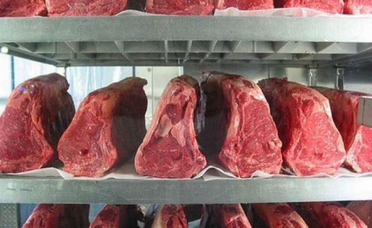 L’Algérie met fin à l’importation des viandes congelées