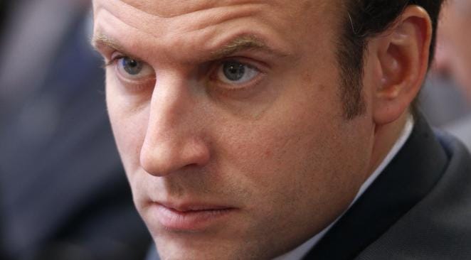 Macron et l’Algérie : déjà un faux pas ?