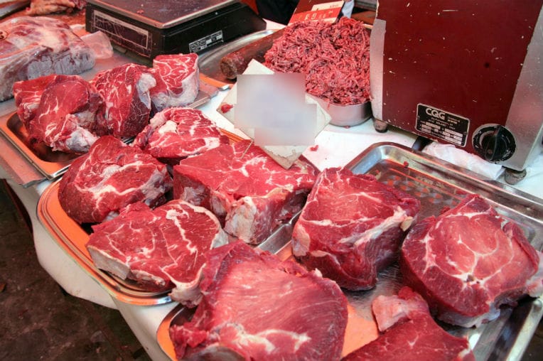 Produits alimentaires : les prix de la viande rouge flambent