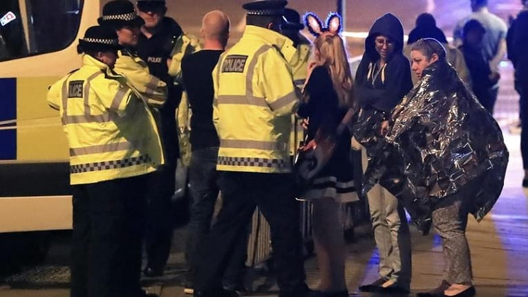 Royaume-Uni : au moins 22 morts dans une « attaque terroriste » à Manchester