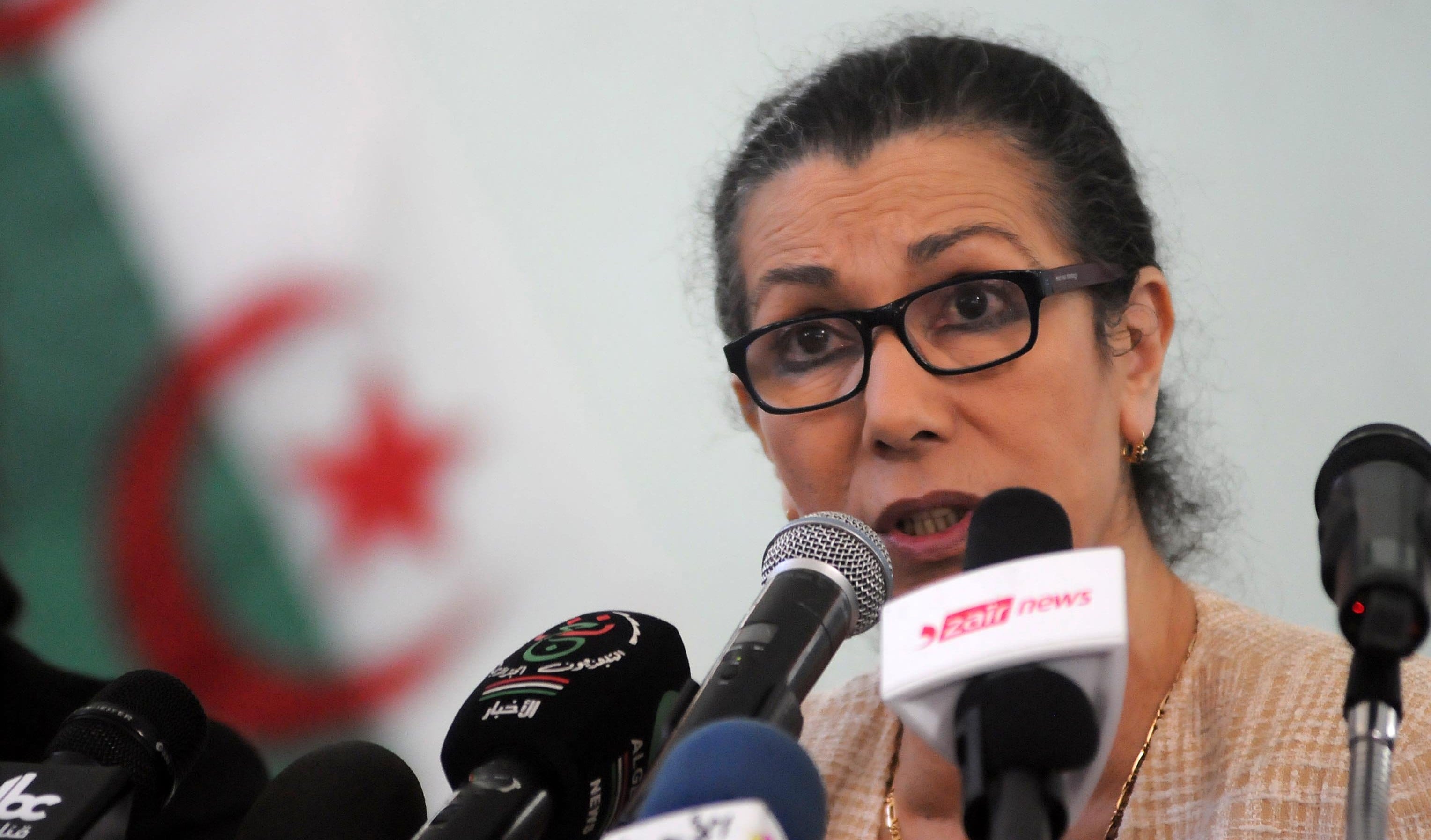Louisa Hanoune qualifie d’« étrangeté » les déclarations de Gaïd Salah