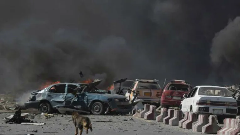 Attentat-suicide dans le quartier diplomatique de Kaboul : au moins 80 morts