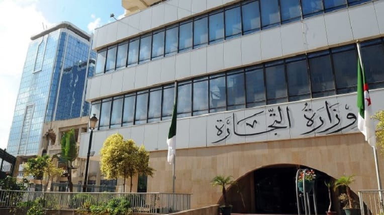 Blocage des importations : le ministre du Commerce va rencontrer les patrons de banque