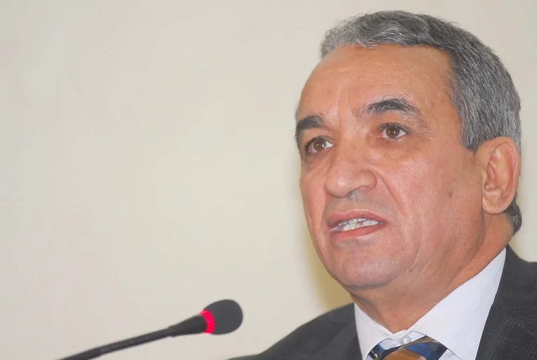 FLN : Moussa Benhamadi juge nécessaire la convocation du Comité central