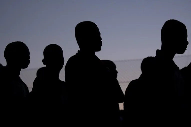 Des migrants subsahariens mis aux enchères en Libye, à la frontière algérienne (Vidéo)