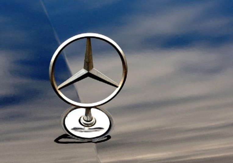 Automobile : plus de 3 millions de Mercedes diesel rappelées en Europe