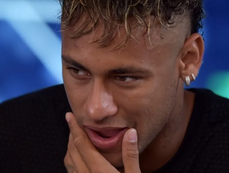 France : Neymar et le PSG surclassent Toulouse et prennent la tête