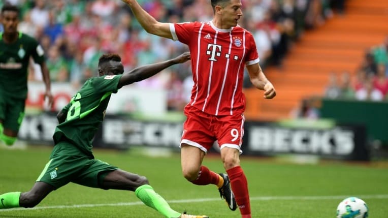 Allemagne : le Bayern s&rsquo;impose à Brême grâce à un doublé de Lewandowski