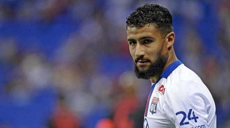 Lyon : Fekir marque à 50m du but adverse