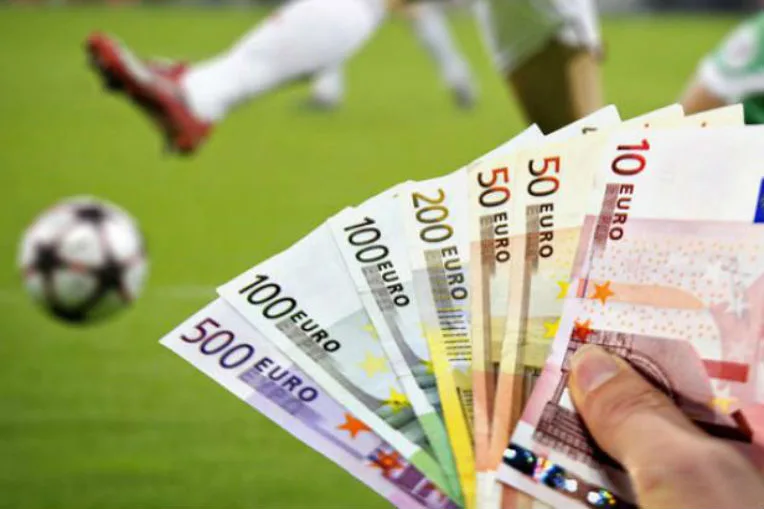 Football : les 10 plus gros transferts de l&rsquo;histoire
