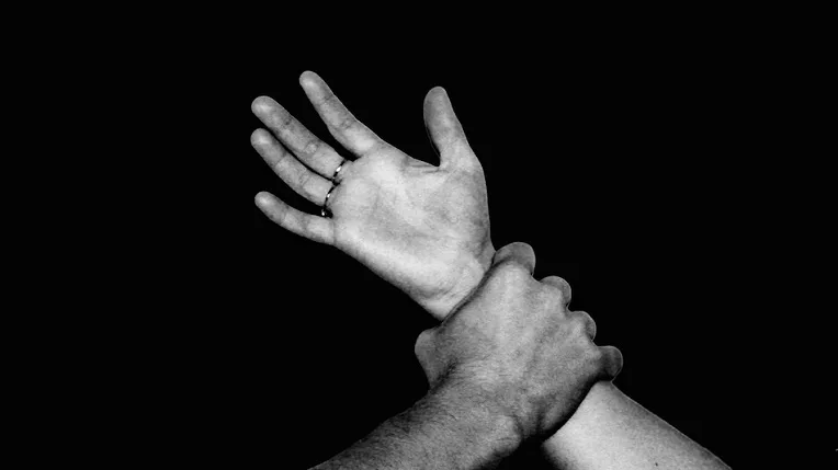 Viol et mariage : ce que prévoit la loi en Algérie