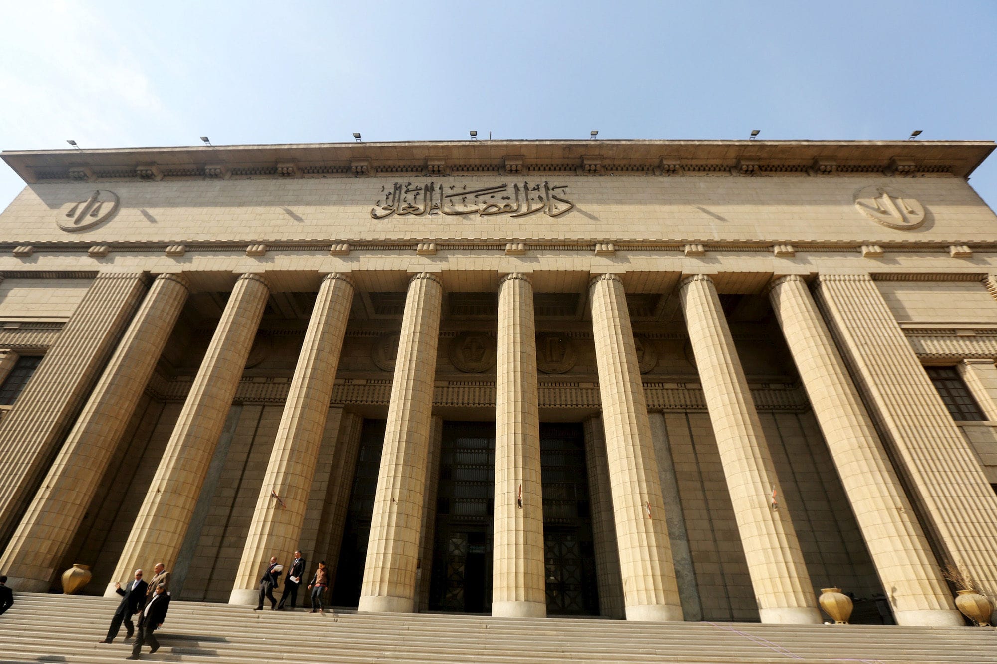 Égypte : lourdes condamnations pour des violences mortelles devant un stade du Caire