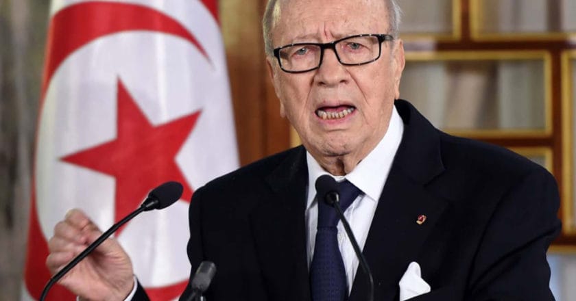 Tunisie : le président Essebsi accentue sa mainmise sur le gouvernement