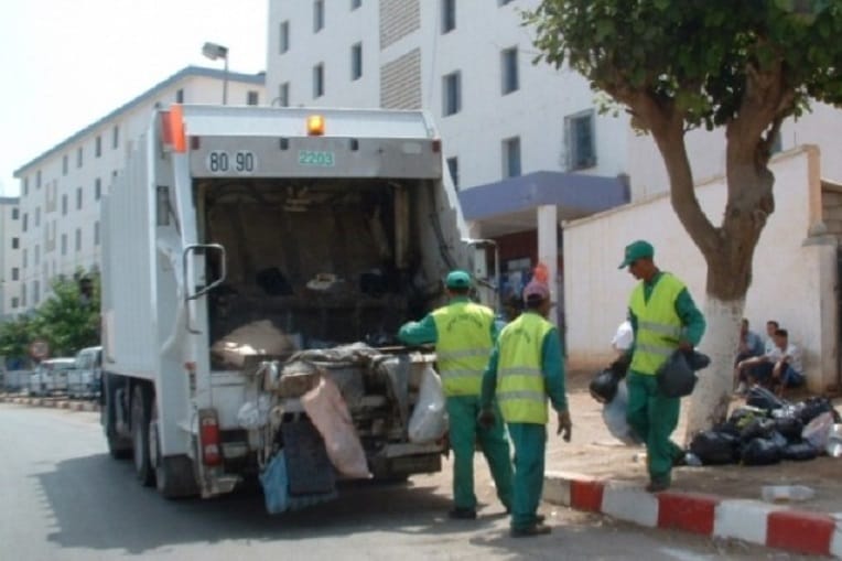 Deux jours après l’Aïd-al-Adha, des quartiers d’Alger sont toujours noyés dans la saleté