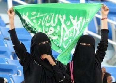 Arabie saoudite : les femmes autorisées pour la première fois dans un stade