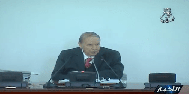 VIDÉO. Bouteflika préside un Conseil des ministres