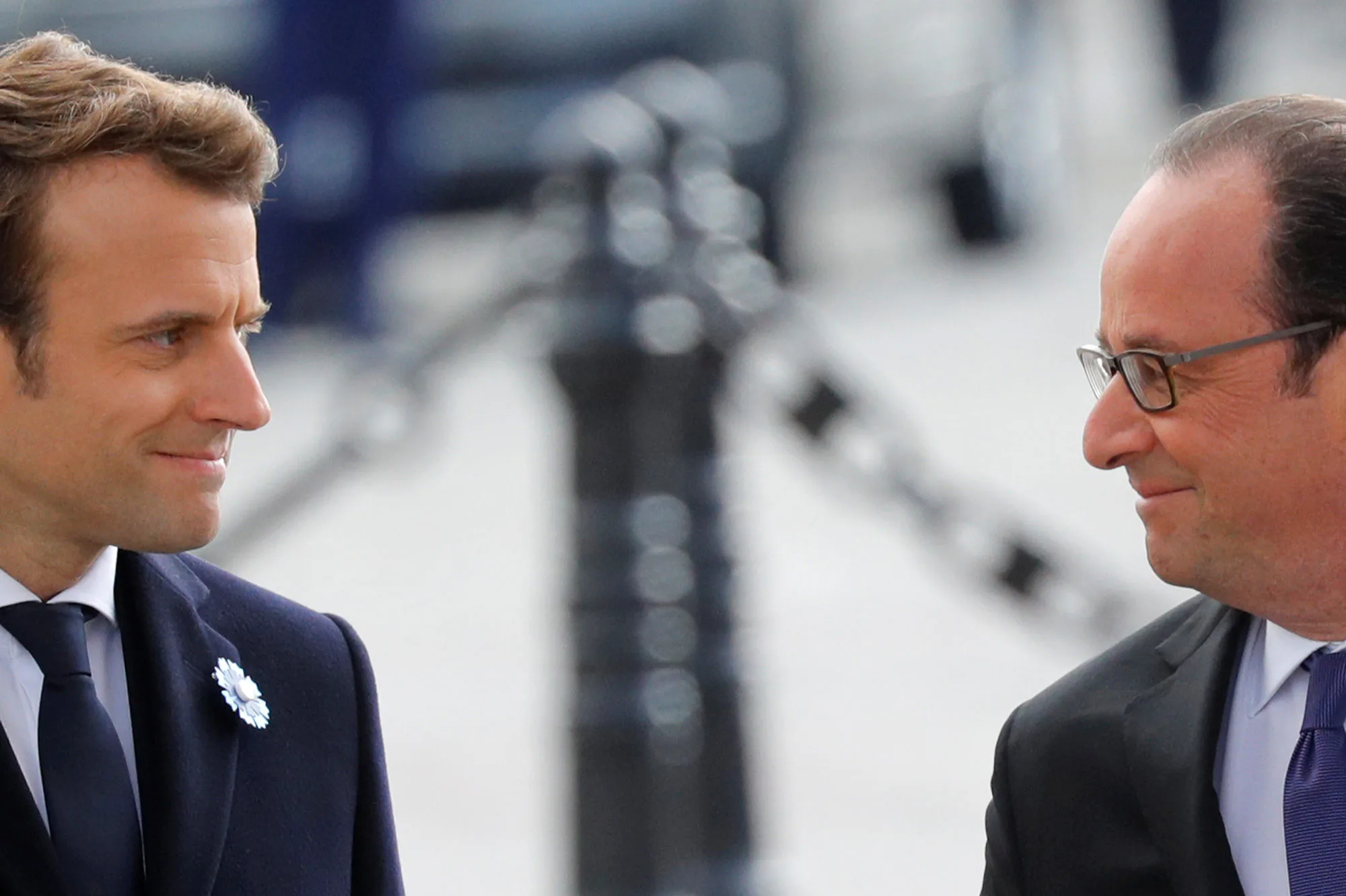 France : règlement de comptes entre Macron et son prédécesseur Hollande