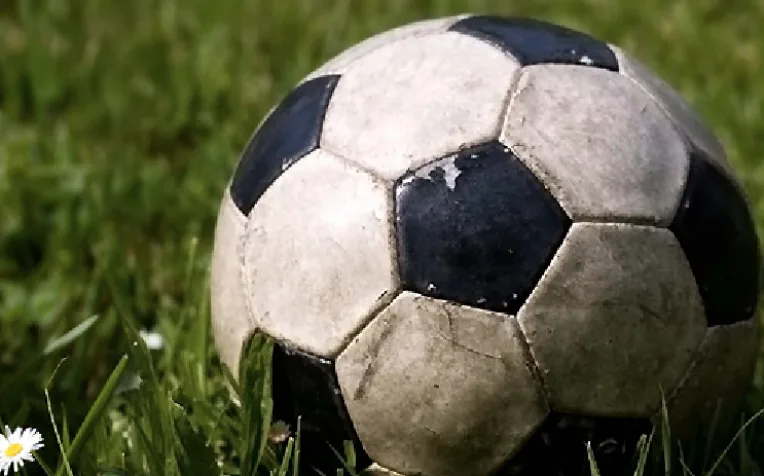 Ligue 1 : le CS Constantine s’empare seul du fauteuil de leader