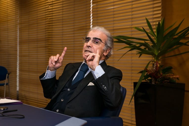 Maroc : les fantaisies de la presse sur Jouahri « meilleur gouverneur de banque centrale au monde »