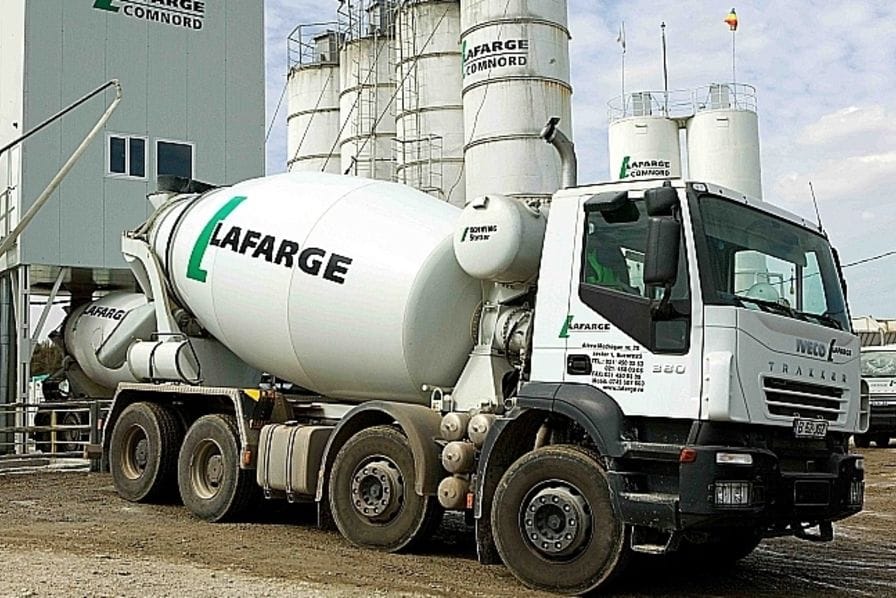 Lafarge-Holcim inaugure une nouvelle cimenterie en Algérie