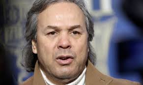 EN : Madjer « probable » successeur d’Alcaraz