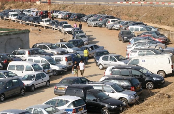 Oran : au marché de voitures d’occasion, les prix restent à des niveaux élevés