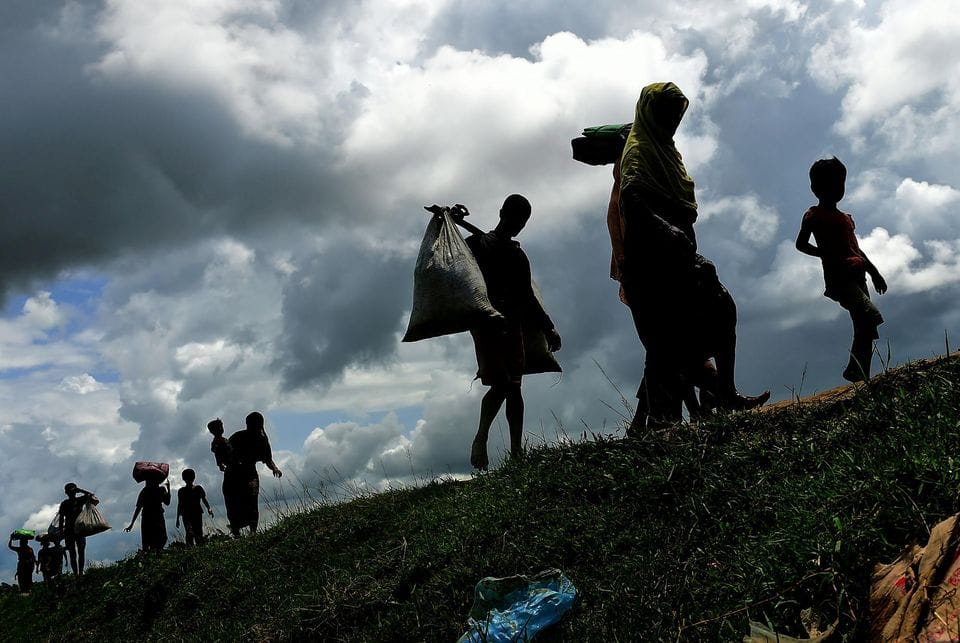 Birmanie: 40 villages rohingyas incendiés en octobre-novembre
