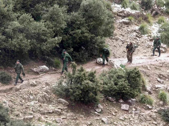 Assaut contre un camp pour terroristes à Batna : un dangereux terroriste abattu, deux enfants libérés