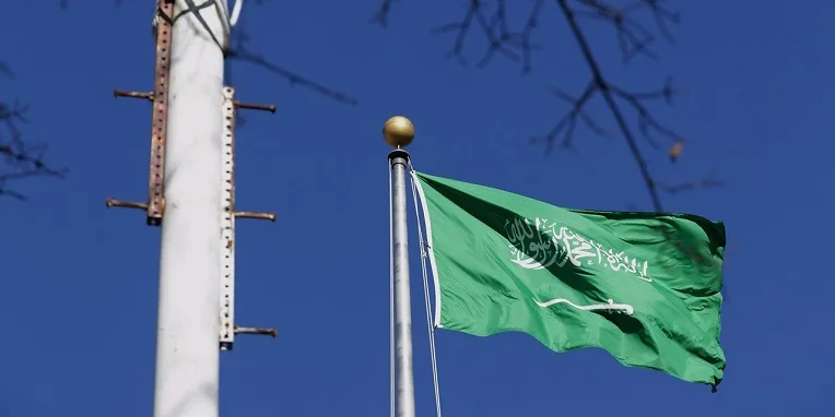 L&rsquo;Arabie saoudite intercepte un missile balistique au nord-est de Ryad