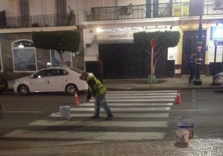 Alger-centre se fait belle pour accueillir Macron
