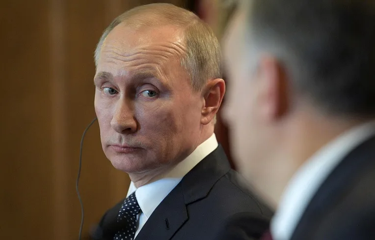 Poutine s&rsquo;érige en garant de la stabilité avant la présidentielle russe