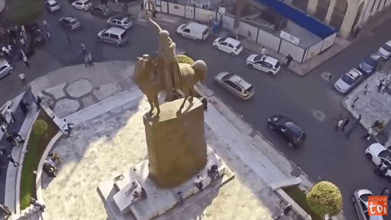 VIDÉO. Une Youtubeuse parle des 99 choses qui n’arrivent qu’en Algérie