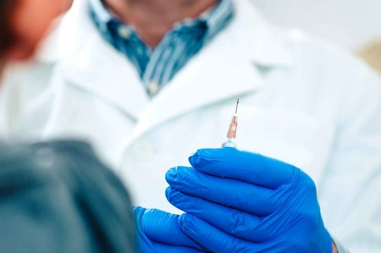 Covid-19 : comment l’Algérie a raté sa campagne de vaccination