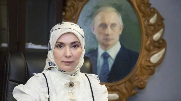 Aina Gamzatova, musulmane et candidate face à Poutine