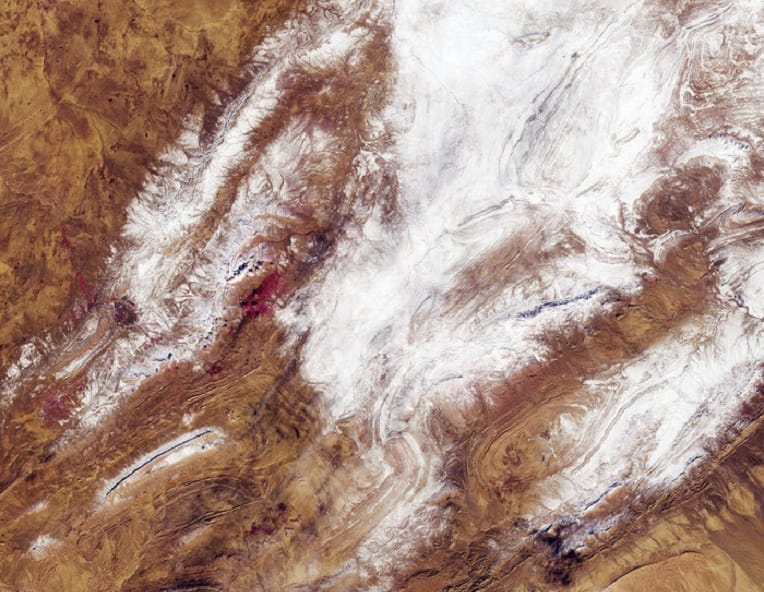 Ce que révèlent les images de l’ESA sur les chutes de neige au Sahara algérien