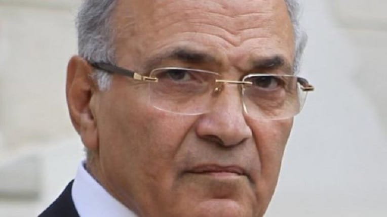 Égypte : un ex-Premier ministre renonce à être candidat à la présidentielle
