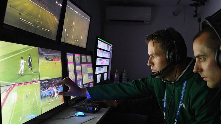 Foot : l’arbitrage vidéo autorisé pour la Coupe du monde
