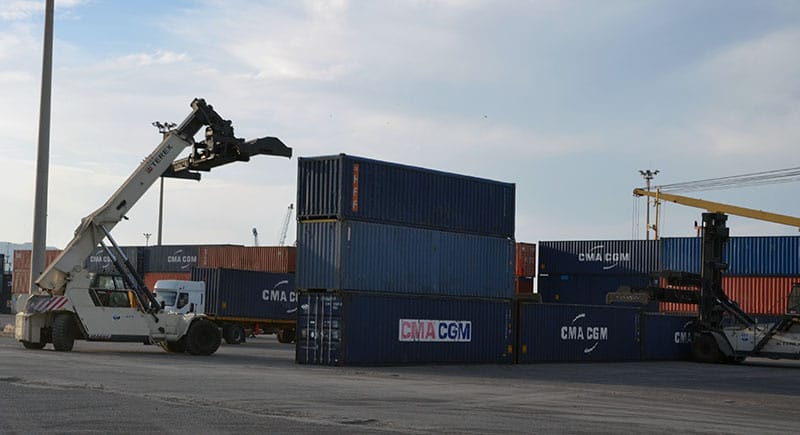 Tebboune ordonne la fermeture des ports secs non agréés