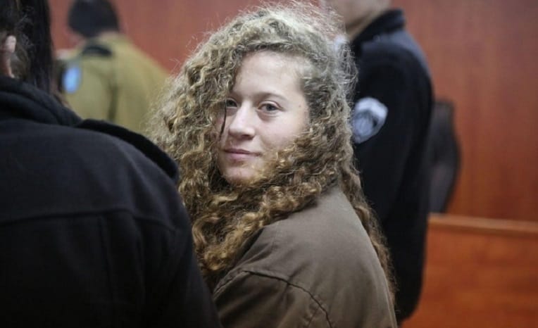 Ahed Tamimi condamnée à 8 mois de prison