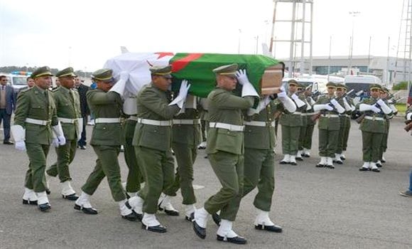 La dépouille du moudjahid Amar Benaouda est arrivée à Alger