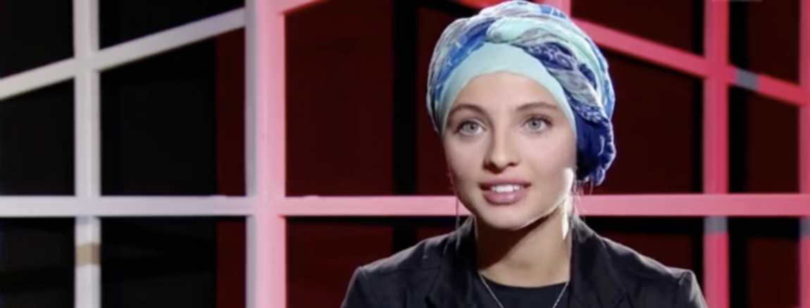 France : Mennel, la musulmane de The Voice, bientôt contrainte de quitter l’émission ?