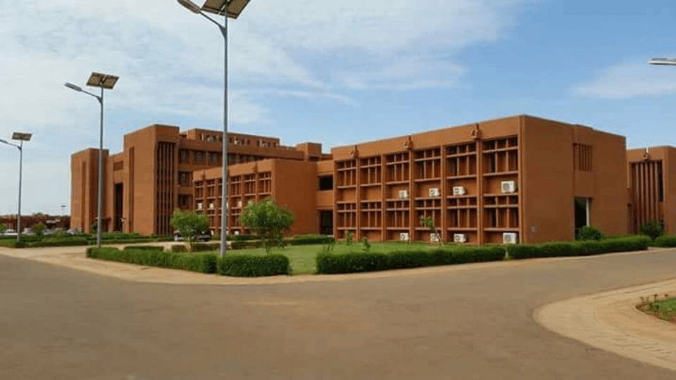 LE VRAI DU FAUX : le Niger vient-il de se doter d’un grand hôpital ultramoderne ?